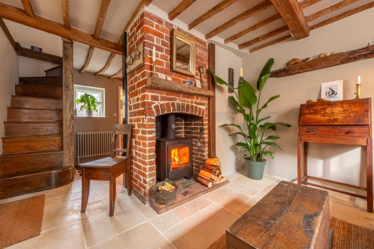 Most Romantic Cottage In Suffolk - Number Four Framlingham Exterior photo
